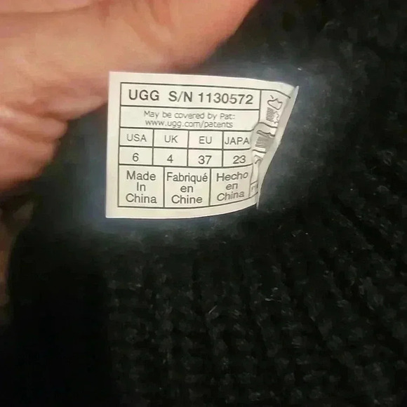 UGG WOMEN'S CLASSIC TALL CHUNKY KNIT BOOT SIZE 6 - Picture 5 of 6